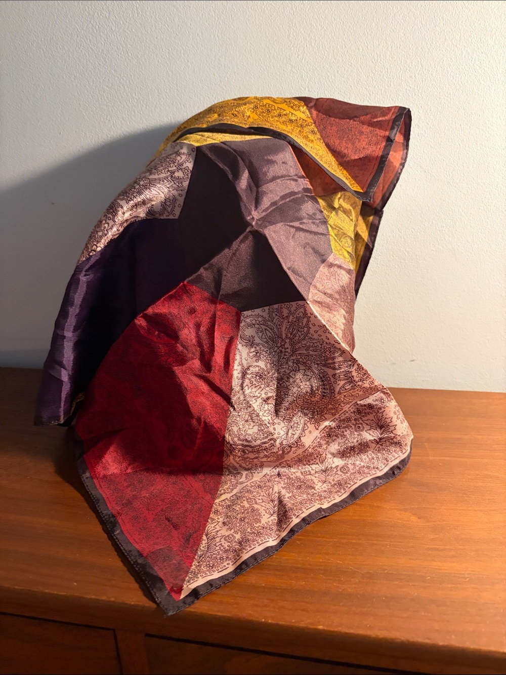 Mid century Scarf